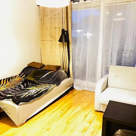 Filmowa Kawalerka Z Uroczym Tarasem I Garazem Podziemnym Apartment Warsaw Exterior photo
